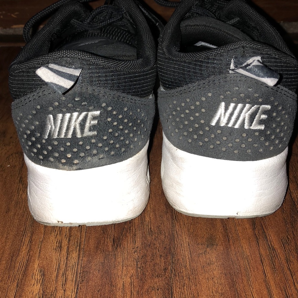 Nike AirMax Thea - Picture 2 of 6